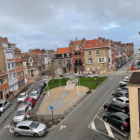Calme Au Bord De Apartmán *